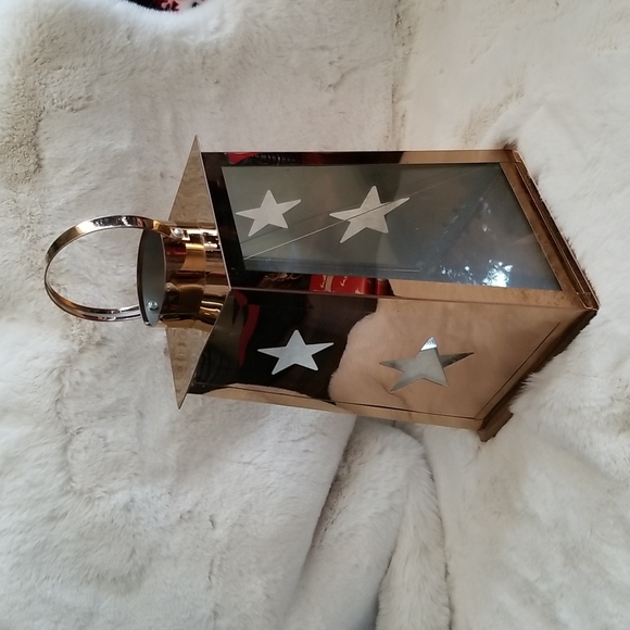 Other - Lantern 18 inches tall